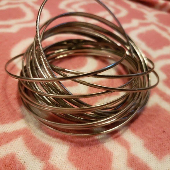 Silver bangle bracelet - Picture 2 of 3